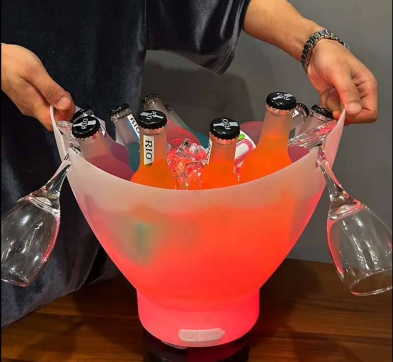 LED Light Clear Plastic Beer Buckets RGB Colors Changing Cooler and Ice Bucket