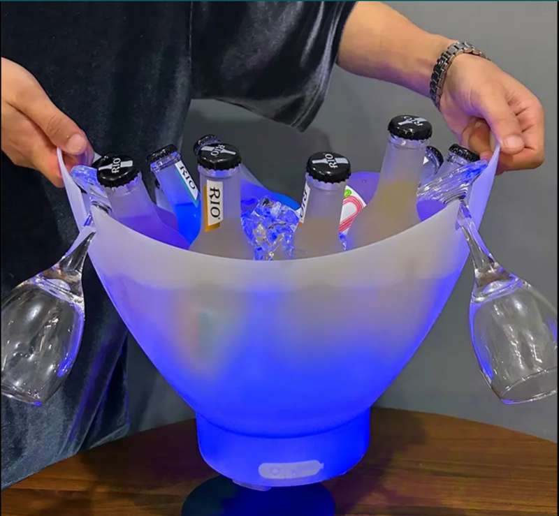 LED Light Clear Plastic Beer Buckets RGB Colors Changing Cooler and Ice Bucket
