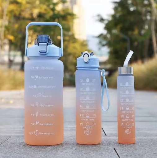 3Pcs/Set 2L Space Cup with Time Graduated Gradient Water Cup High Capacity Portable Plastic Cups Out