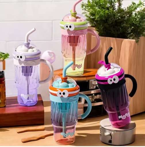 Large capacity ice cup high value children's straw plastic cup-blue