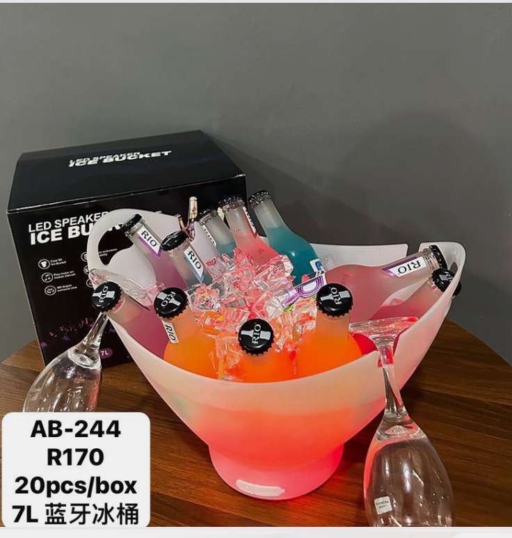 LED Light Clear Plastic Beer Buckets RGB Colors Changing Cooler and Ice Bucket