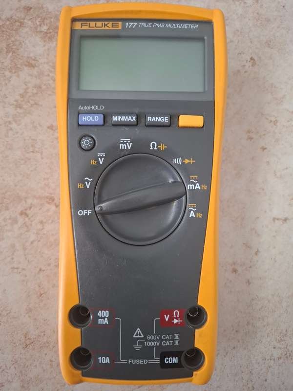 Fluke 177 True-RMS Digital Multimeter with display backlight