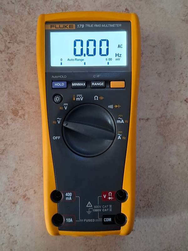 Fluke 179 True-RMS Digital Multimeter with display backlight