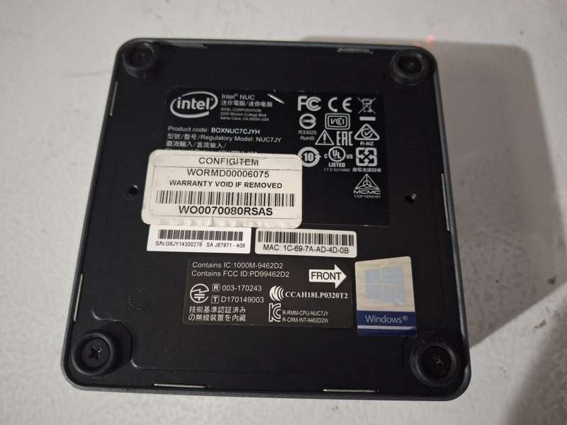 Intel NUC NUC7CJYH (120 GB SSD / 8 GB Ram)