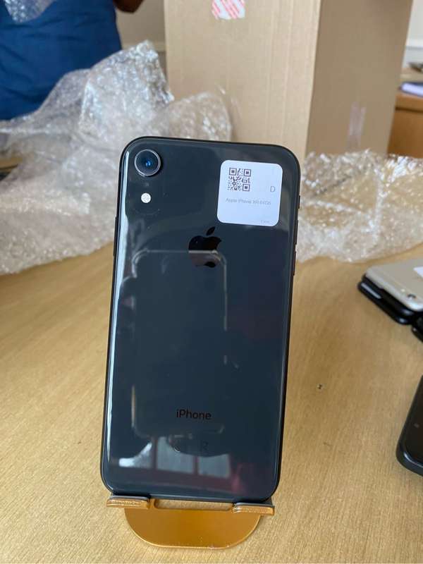 iPhone XR