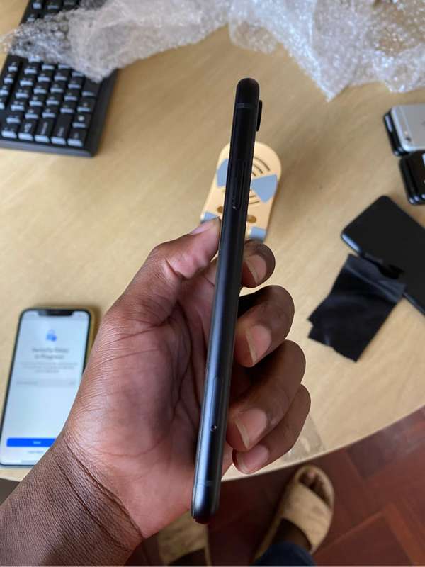 iPhone XR