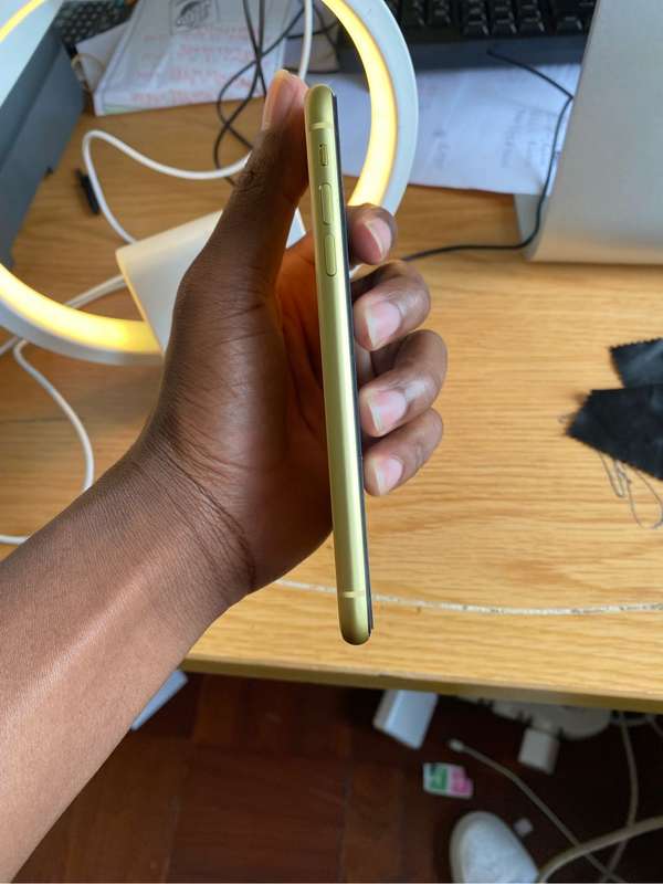 iPhone 11