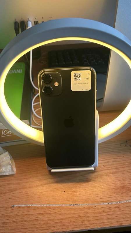 iPhone 11