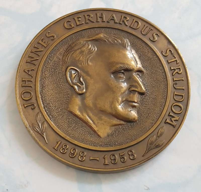 Verwoerd - Strijdom Medallion - limited edition