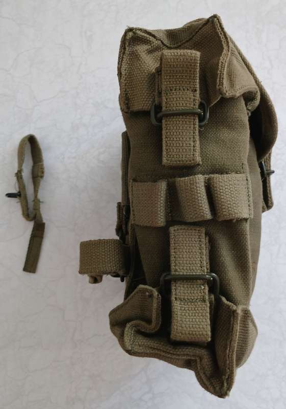 Rhodesian Army Pouch / Kidney Pouch