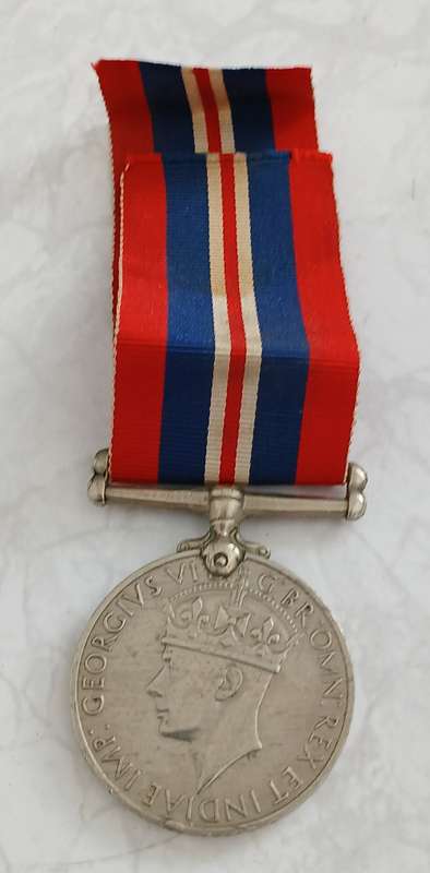 War Medal 1939 - 45 - named - M
