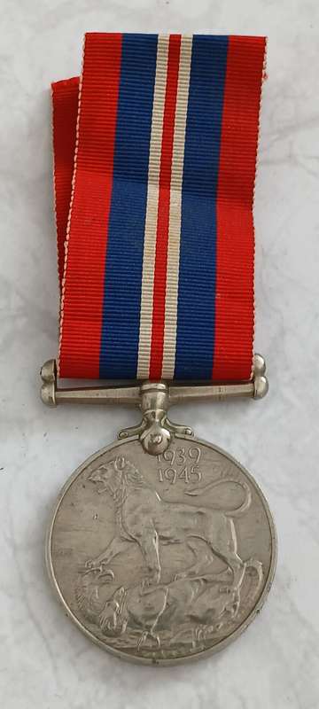War Medal 1939 - 45 - named - M