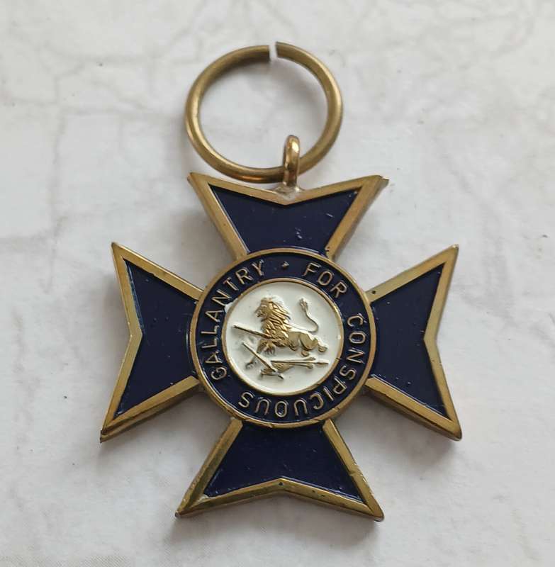 RHODESIA POLICE CONSPICUOUS GALLANTRY CROSS MEDAL - reproduction