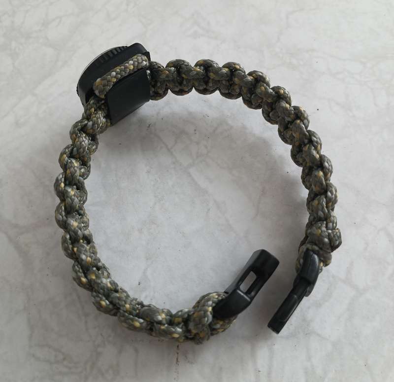 Paracord Survival Bracelet with Compass