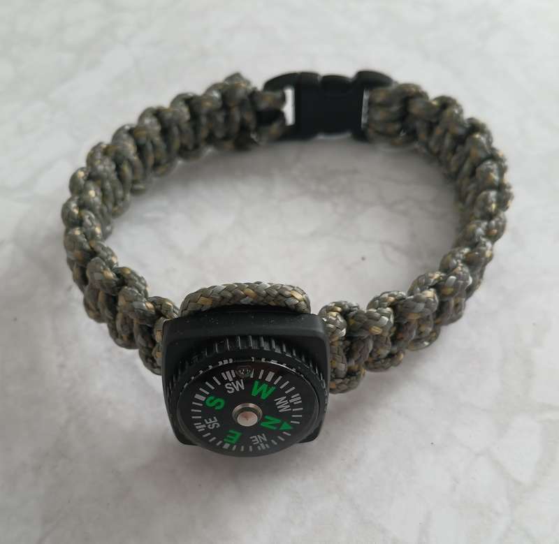 Paracord Survival Bracelet with Compass