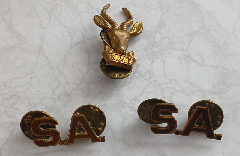 SA Infantry Corps Collar Badge & SA Titles