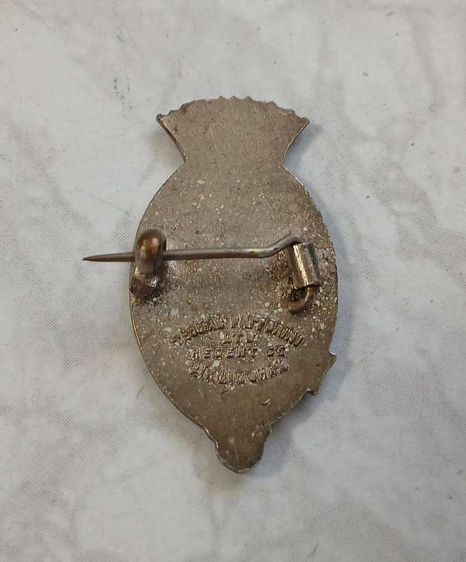 WW2 Knitted Garments for the Royal Navy Lapel Badge