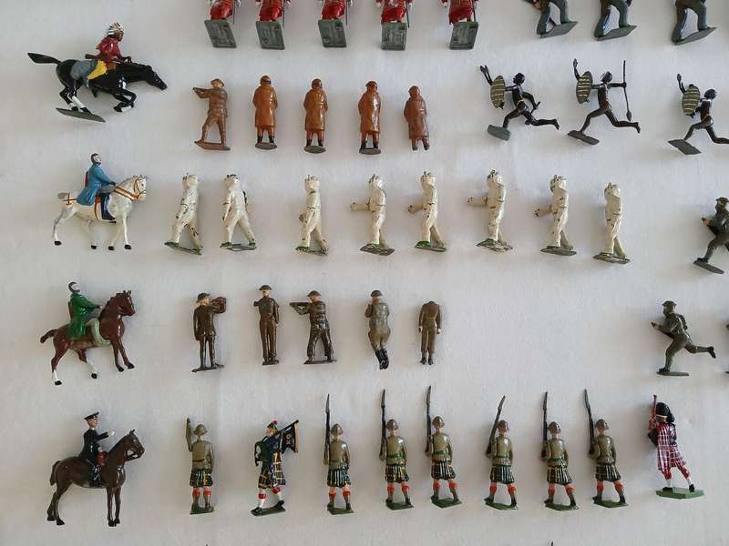 Toy Soldiers - 169 pieces