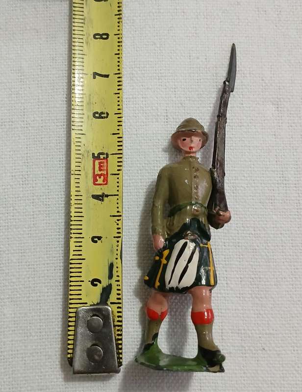 Toy Soldiers - 169 pieces