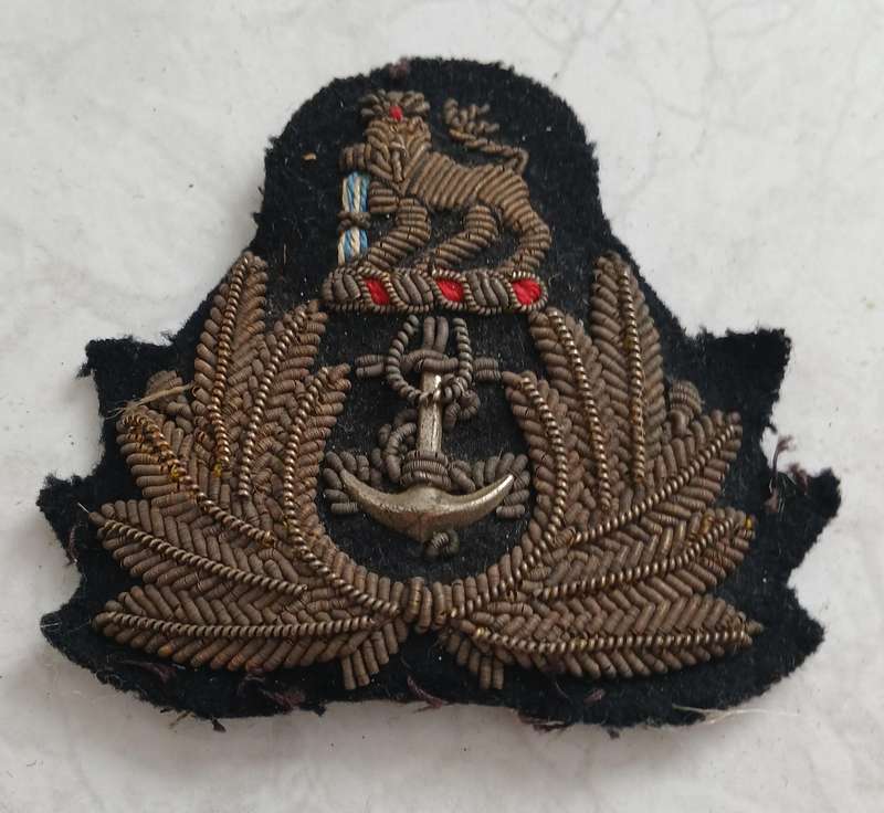 SA Navy Officer's Cap Badge