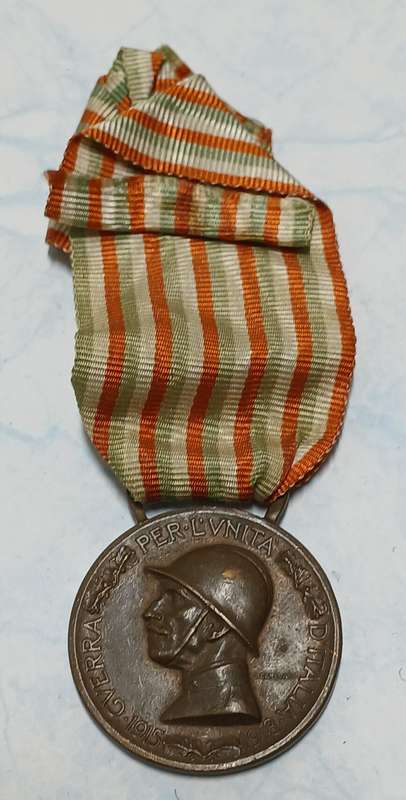 Italian Colonial Era Medal