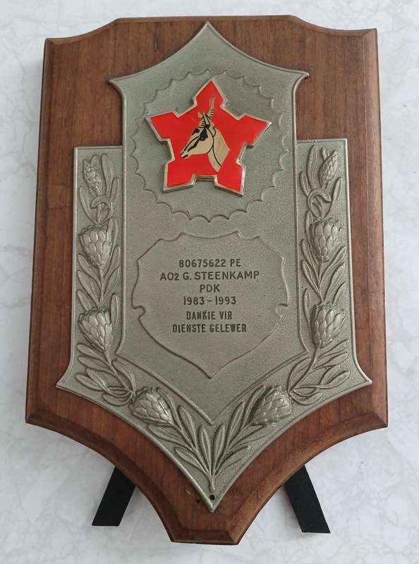 Plaque 1983 - 1993