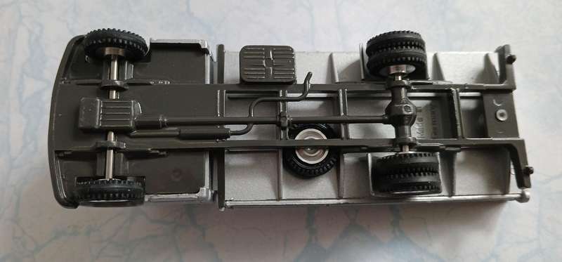 Mercedes-Benz L407D - L608D Die Cast Model