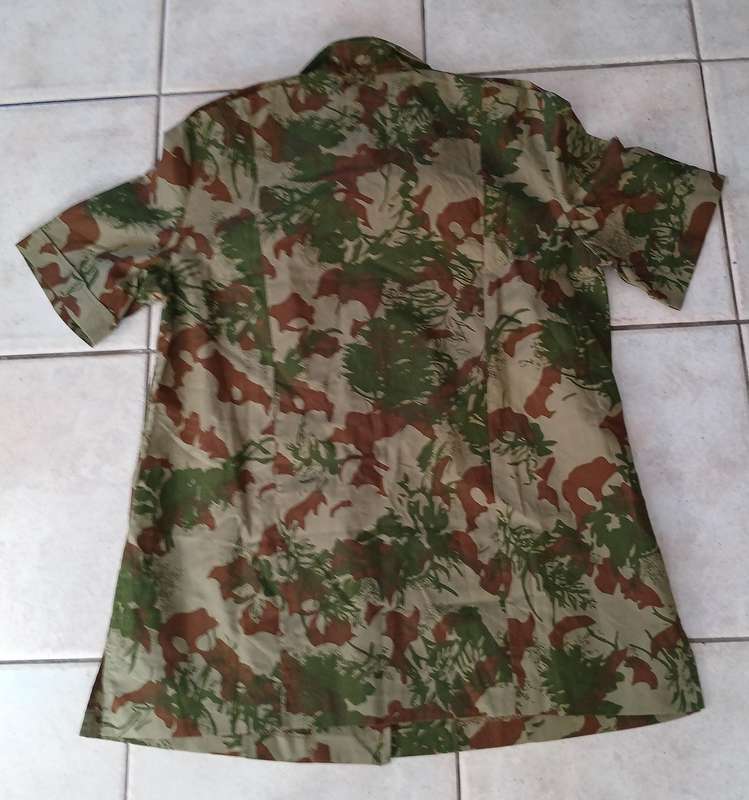 Ladies Camo Shirt / Blouse