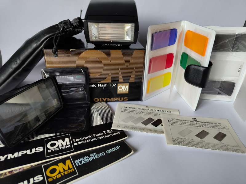 Olympus OM10 and Olympus T32 Flash with accessories