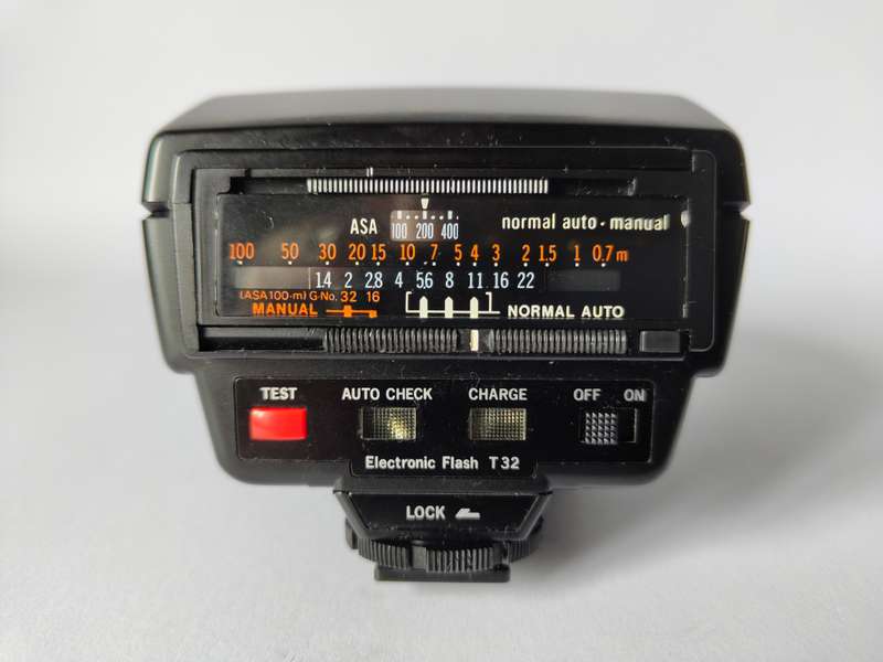 Olympus OM10 and Olympus T32 Flash with accessories