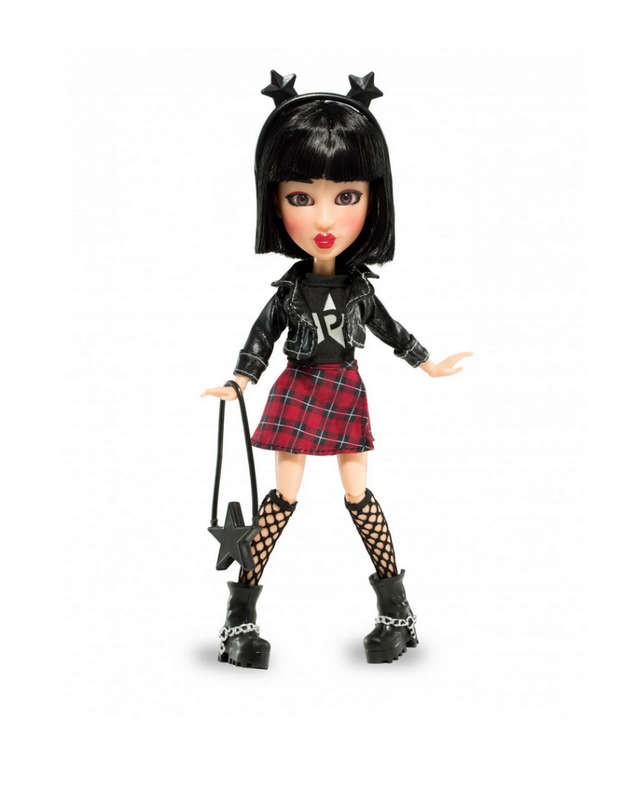 STAPSTAR Poseable Dolls - Yuki - Create Your Own Looks with The Free Snapstar Studio App