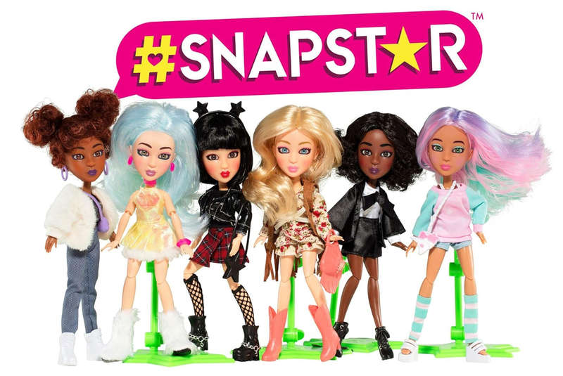 STAPSTAR Poseable Dolls - Echo - Create Your Own Looks with The Free Snapstar Studio App
