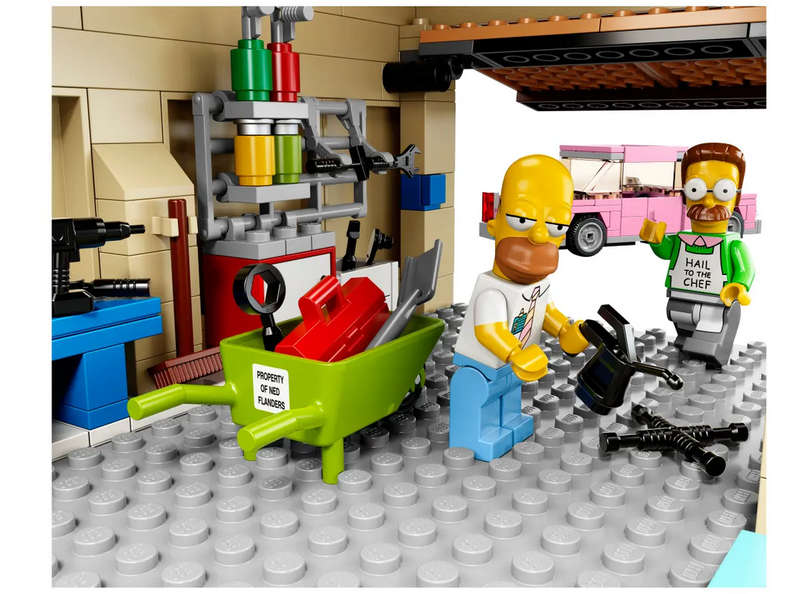 LEGO 71006 The Simpsons House (Discontinued by Manufacturer 2014) Collectors Grail