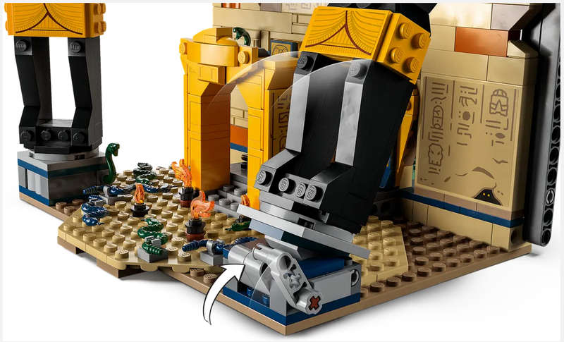LEGO 77013 Indiana Jones Escape from The Tomb (Ultra-rare find)