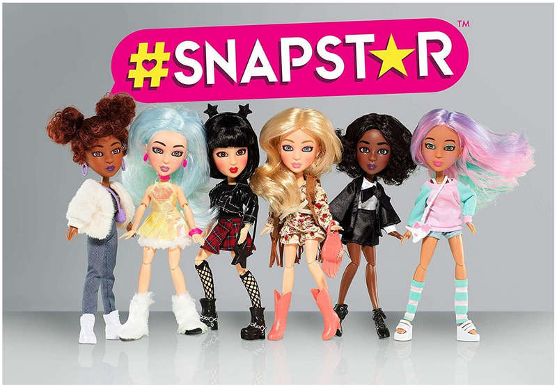 STAPSTAR Poseable Dolls - Izzy - Create Your Own Looks with The Free Snapstar Studio App