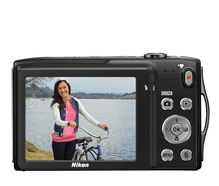 Nikon Coolpix S3300 - 16MP - 6x Zoom - Digital Camera