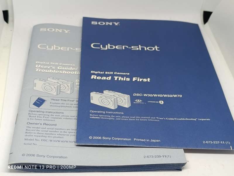 Sony Cyber-Shot W70 - 7.2MP - 3x Zoom - Digital Camera