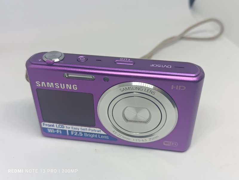 Samsung DV150F - 16.1MP - 5x Zoom - Smart Wifi Digital Camera