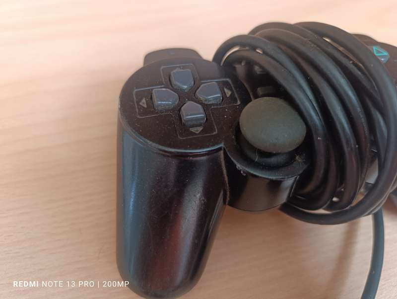 Playstation 2 Controller - FOR PARTS OR REPAIR
