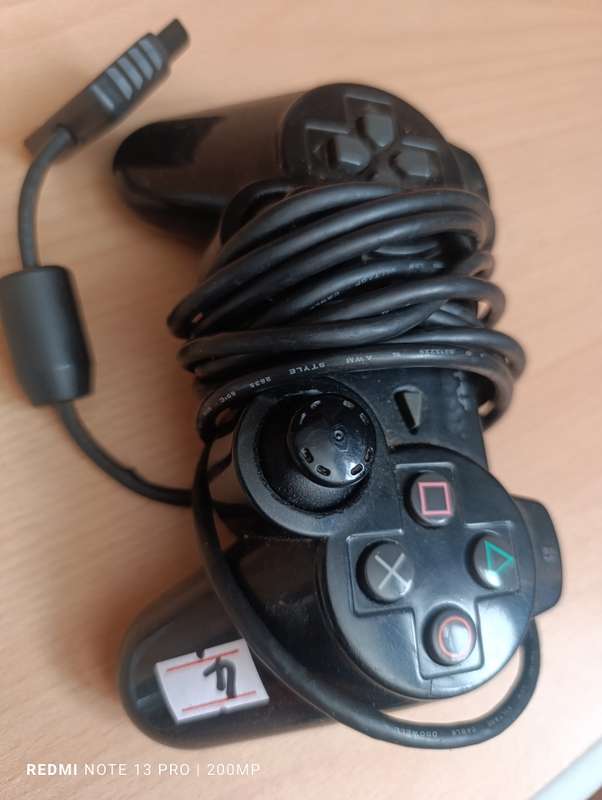 Playstation 2 Controller - FOR PARTS OR REPAIR