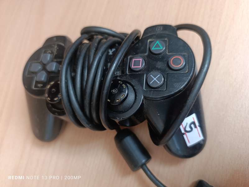 Playstation 2 Controller - FOR PARTS OR REPAIR