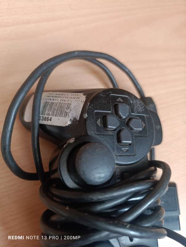 Playstation 2 Controller - FOR PARTS OR REPAIR