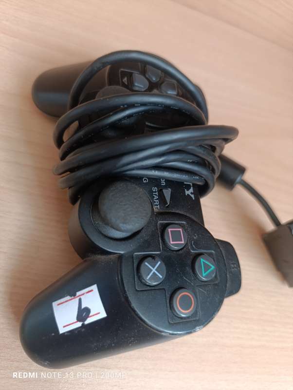 Playstation 2 Controller - FOR PARTS OR REPAIR