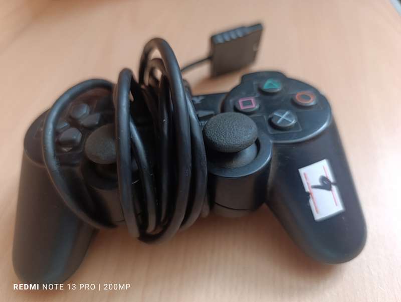 Playstation 2 Controller - FOR PARTS OR REPAIR