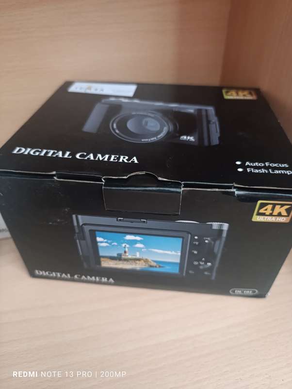 Mirrorless 4K Digital Camera with 25mm - 48MP
