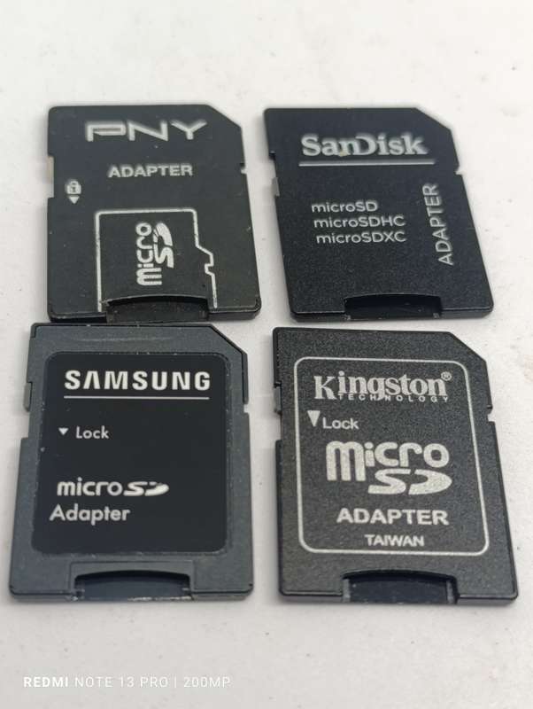 4 x Micro SD Adapters