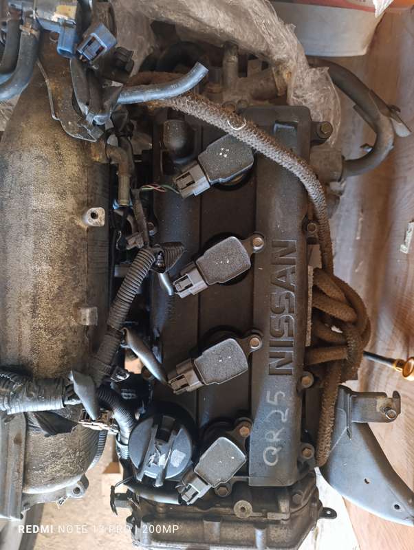 Nissan X-Trail T30 2.5i QR25 Engine - Sold as is