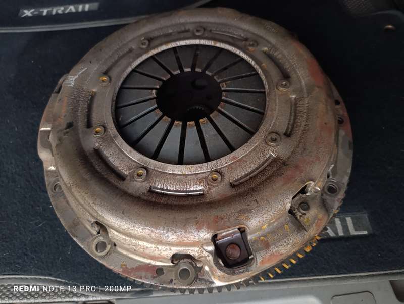 Nissan Xtrail T30 QR25 Clutch + Flywheel - Used