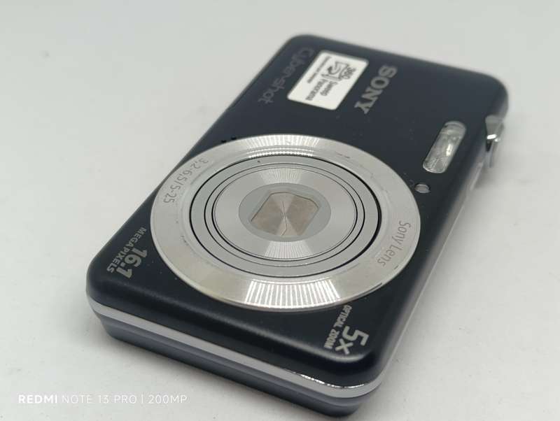Sony Cyber-shot DSC-W710 - 16.1MP - 5x Zoom - Digital Camera