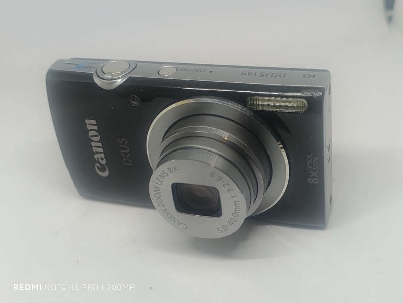 Canon IXUS 145 - 16MP - 8x ZOOM - DIGITAL CAMERA
